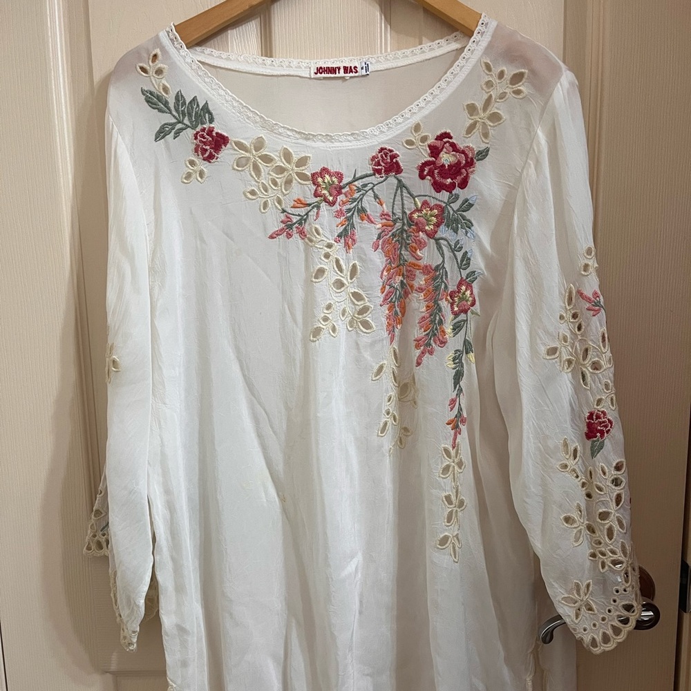 Johnny Was White Embroidered Top/ Dress